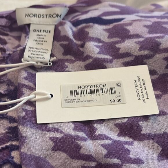 Scarves_&_Wraps